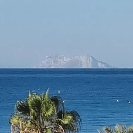 Apartment Industrial Loft Estudio Estepona